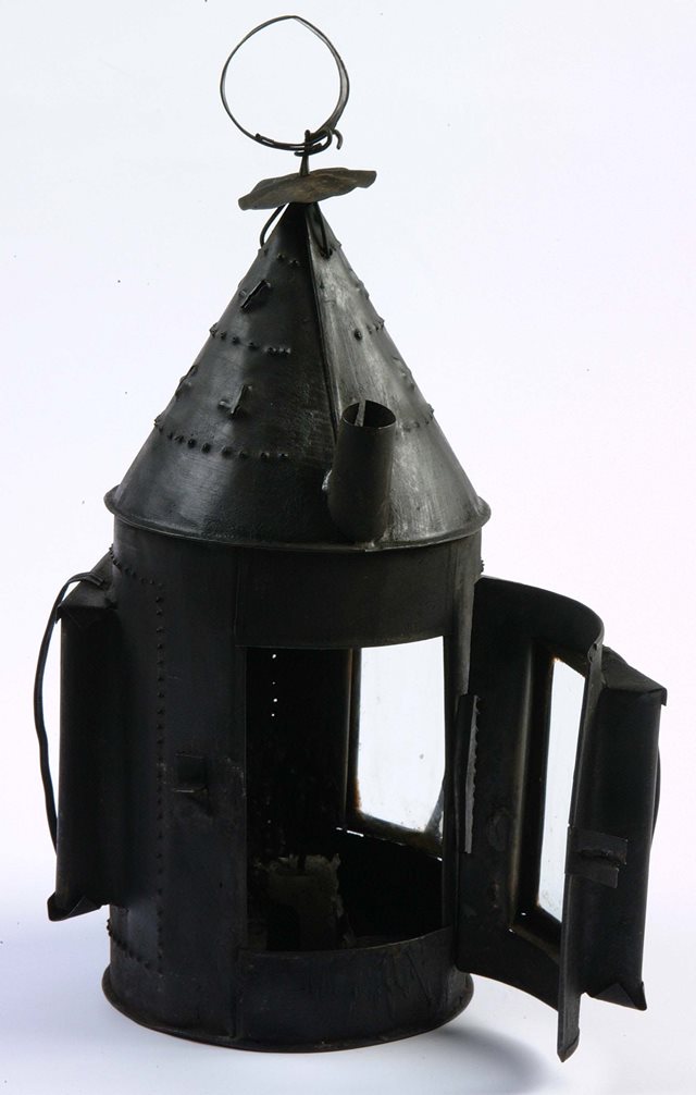 Tin lantern